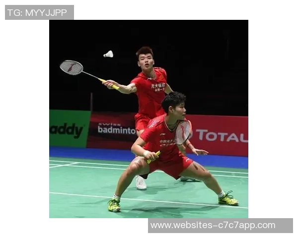 上海羽毛球队在冠军赛中的灵活性展现与战术分析